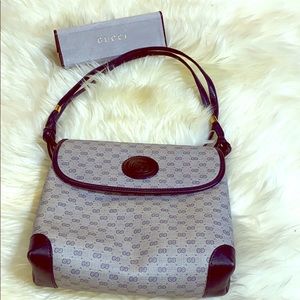 Vintage blue Gucci crossbody bag ✨💕